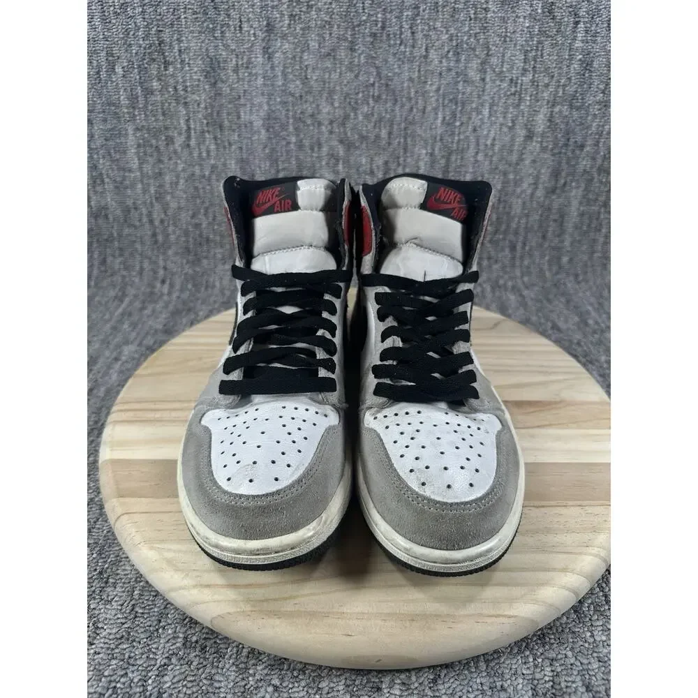 Air Jordan 1 Retro High OG Men's Size 8 Light Smoke Grey